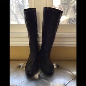 Vintage leather slight distressed tall boots
